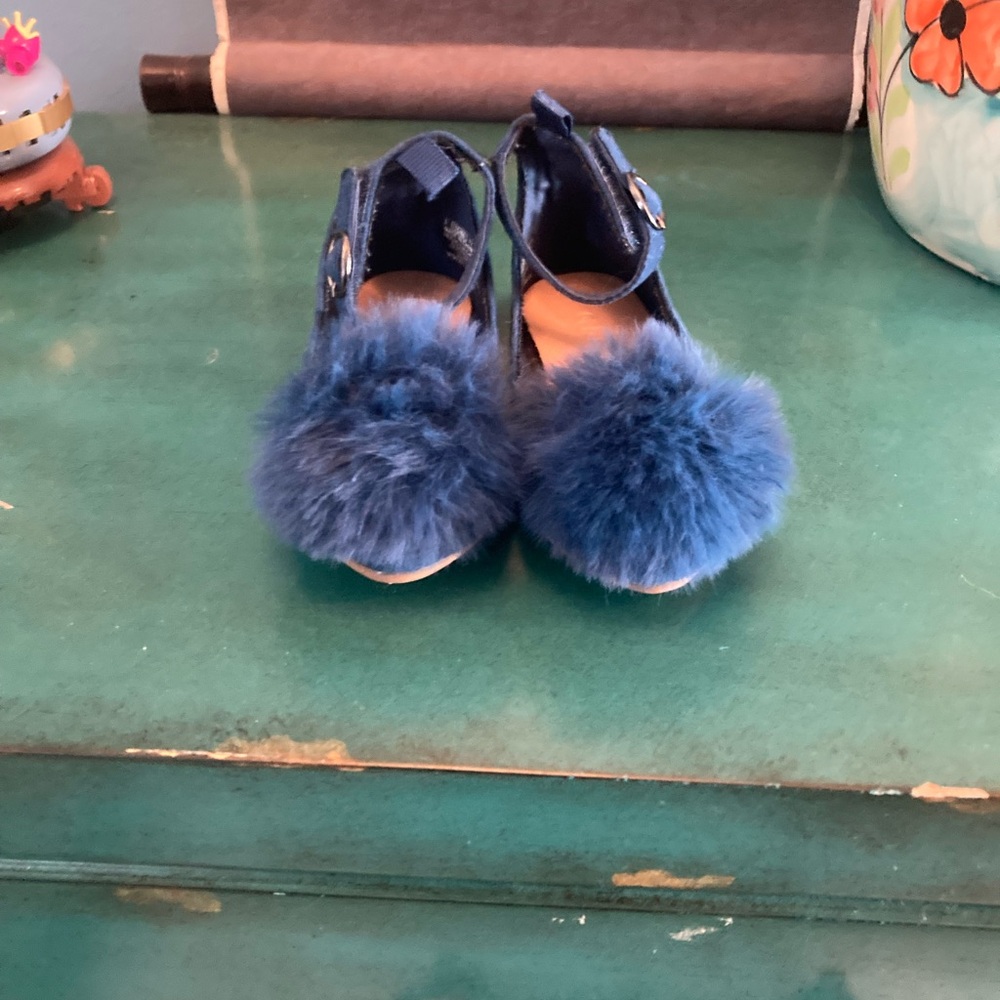 Gorgeous Unique Blue Kids Dress Shoes with Fluffy Pom-Poms